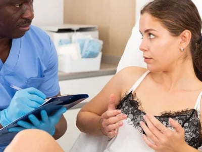 Brustvergrößerung mit Eigenfett: Natürlichkeit und Schönheit vereint